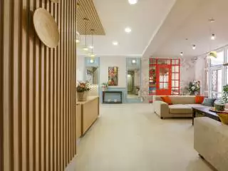 Зона отдыха в холле отеля