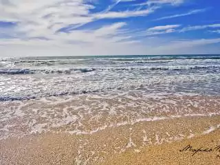 Весеннее море, пляж в Джемете
